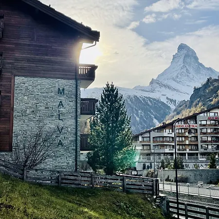 Haus Malva By Premium Lägenhet Zermatt